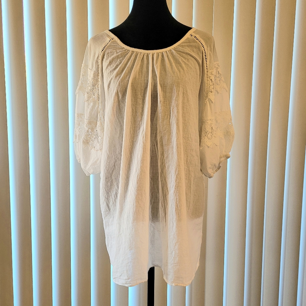 Korean Elegant White Lace Women's Top